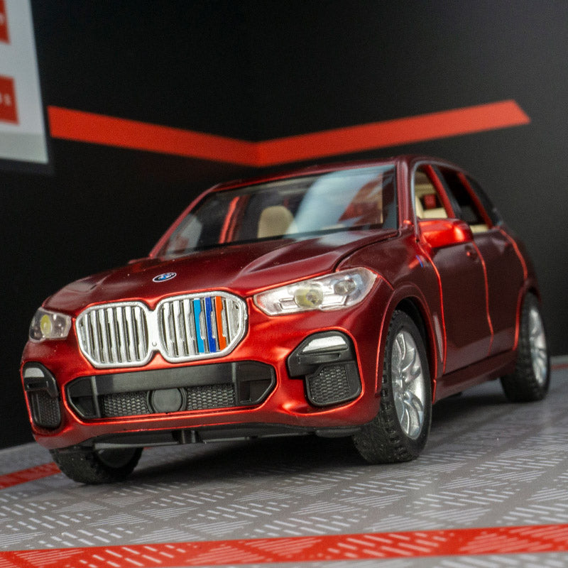 Modèle de voiture en alliage BMW X5 SUV.