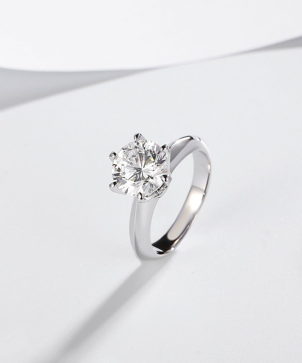 Bague Solitaire en Argent Sterling 925 - Éclat et Élégance pour les Fiançailles.