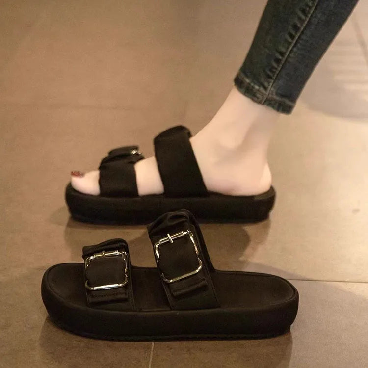 Pantoufles Plates à la Mode pour Femmes