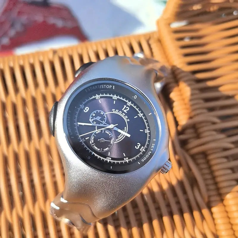 Montre torsadée originale pour homme