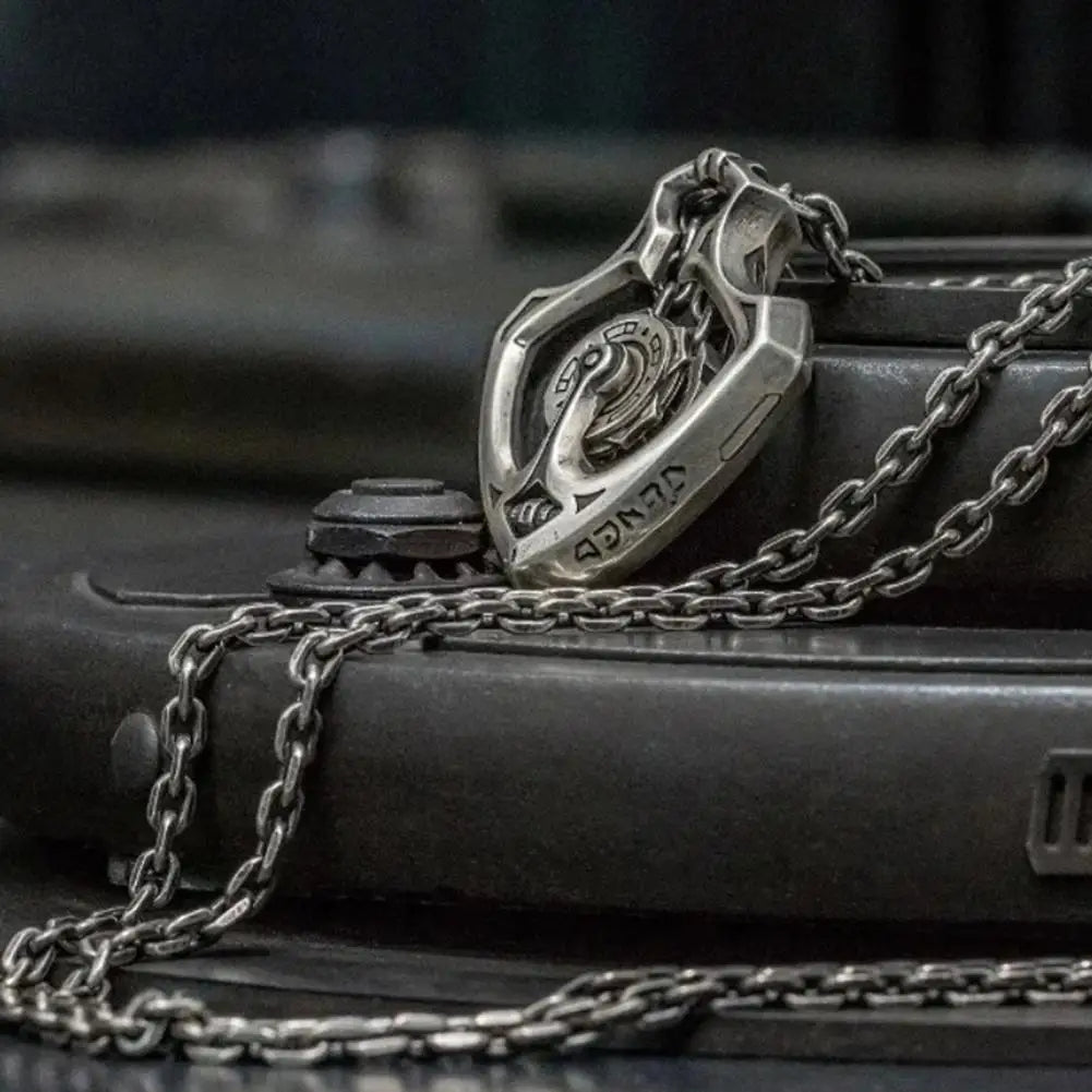 Élégance Vintage : Collier Rétro|Montre Casio Unisexe