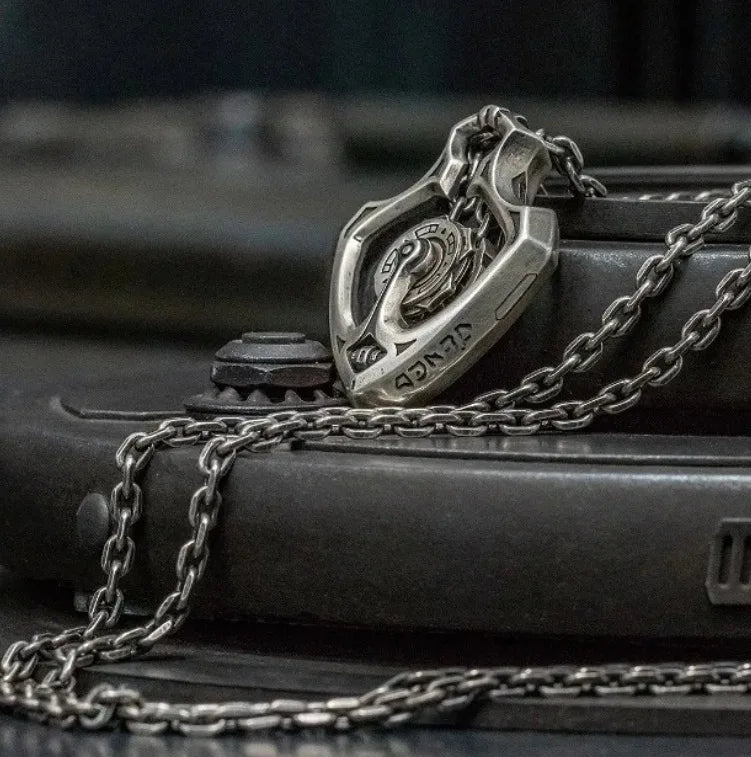 Collier rétro de haute qualité