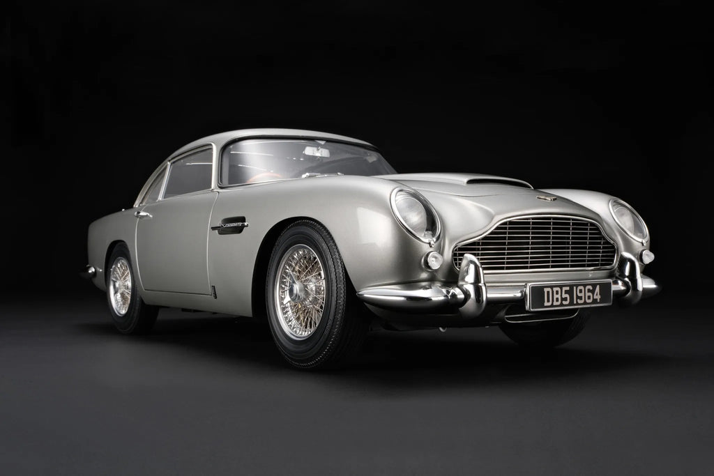 Réplique Aston Martin DB5 - Modèle de Collection Prestigieux