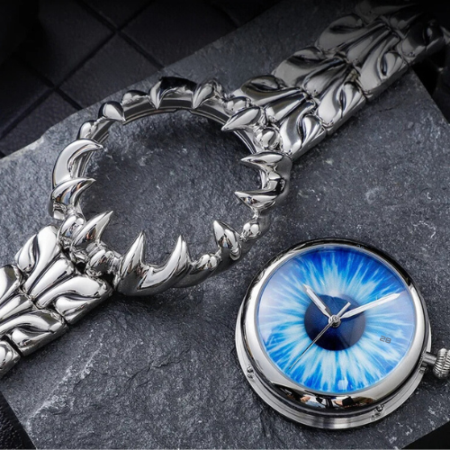 Montre à mouvement quartz japonais