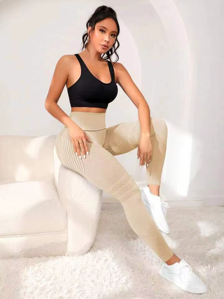 💖 Legging Sculptant Plumi – Technologie & Élégance au Féminin