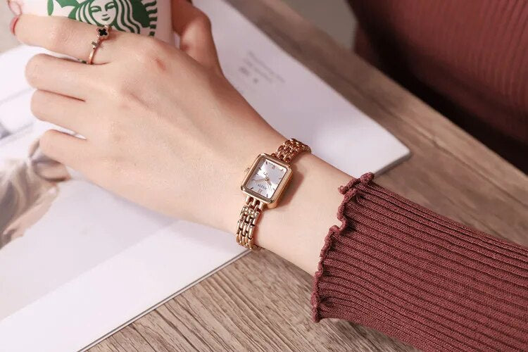 Montre à quartz julius mini dame pour femme