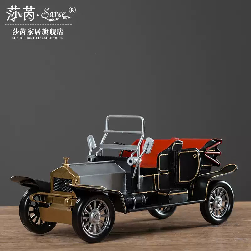 Modèle de Voiture Classique Rétro – Une Touche Élégante de Nostalgie