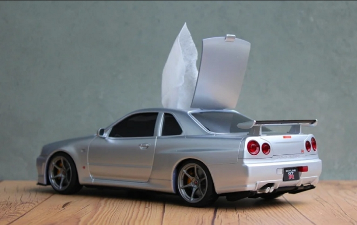 Boîte à mouchoirs en forme de modèle automobile