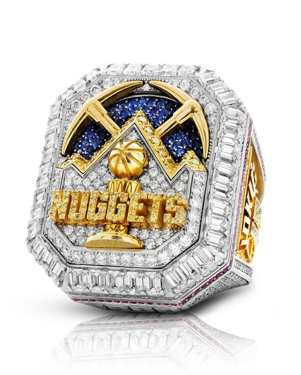 Bague de championnat de basket-ball commémorant la saison 2023, or et diamant, grande taille